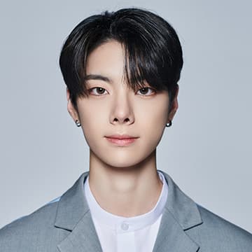 JANG JI HOprofile image