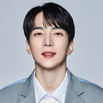 KIM MIN HYUKprofile image